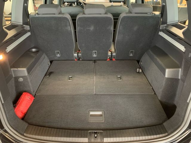 Touran 2.0 TDI UNITED 7-SITZE  +LED+KAMERA+PANO+