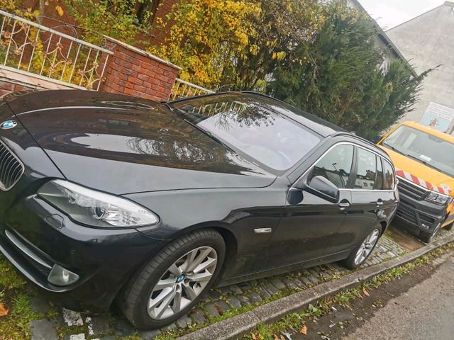 BMW 520 D STANDHEIZUNG VOLLLEDER HUD KEYLE...