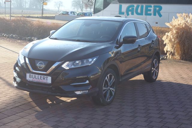 Nissan Qashqai N-Connecta -NAVI-PDC-SHZ-KLIMA-