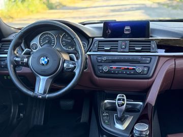 BMW 335 - 12