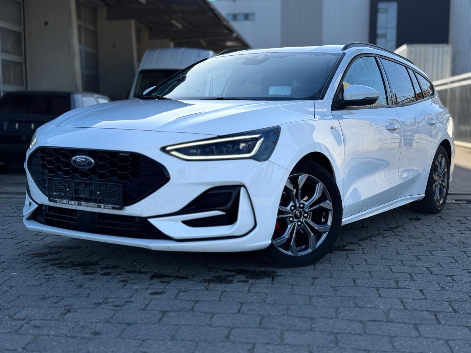 Ford Focus EcoBoost Hybrid ST-Line Head-Up*KeyLess*