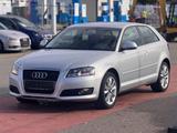 Audi A3 1.8 TFSI Ambiente DSG' PDC' TEMP' SHZ - Audi A3 8P mit Benzin-Antrieb