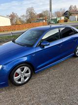 Audi A3 1.8 TFSI S line Plus Navi Bi-Xen SH PDC AHK - Audi A3 8L mit Benzin-Antrieb