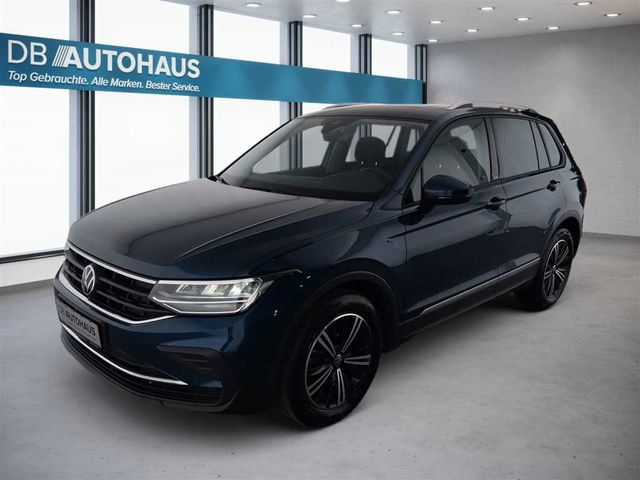 Volkswagen Tiguan Active 2.0 TDI DSG PanoDach Standhz Navi