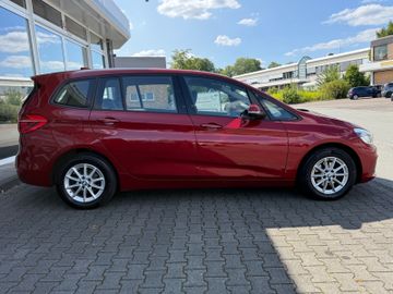 BMW 216 - 5