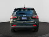 Jeep Compass Sport FWD Rückfahrkamera, Winterräder - Jeep Compass: Sport