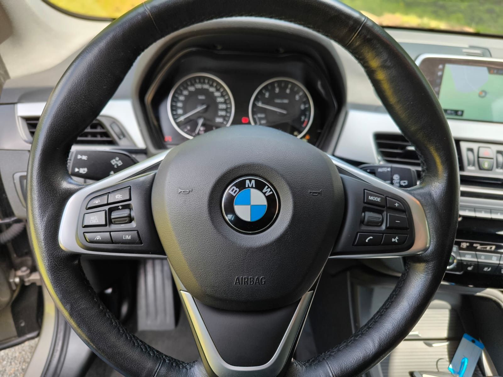 BMW X1  18 i AUTOMATIK NAVI LED SHZ PDC 1.Hand foto 13