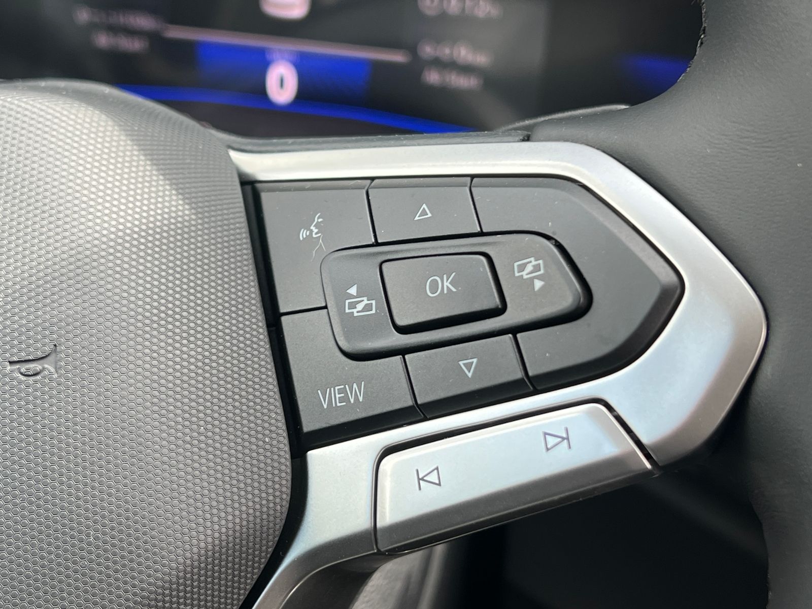 Fahrzeugabbildung Volkswagen T-Cross Life 1.5 TSI DSG *IQ.Light, Kamera, 17'-