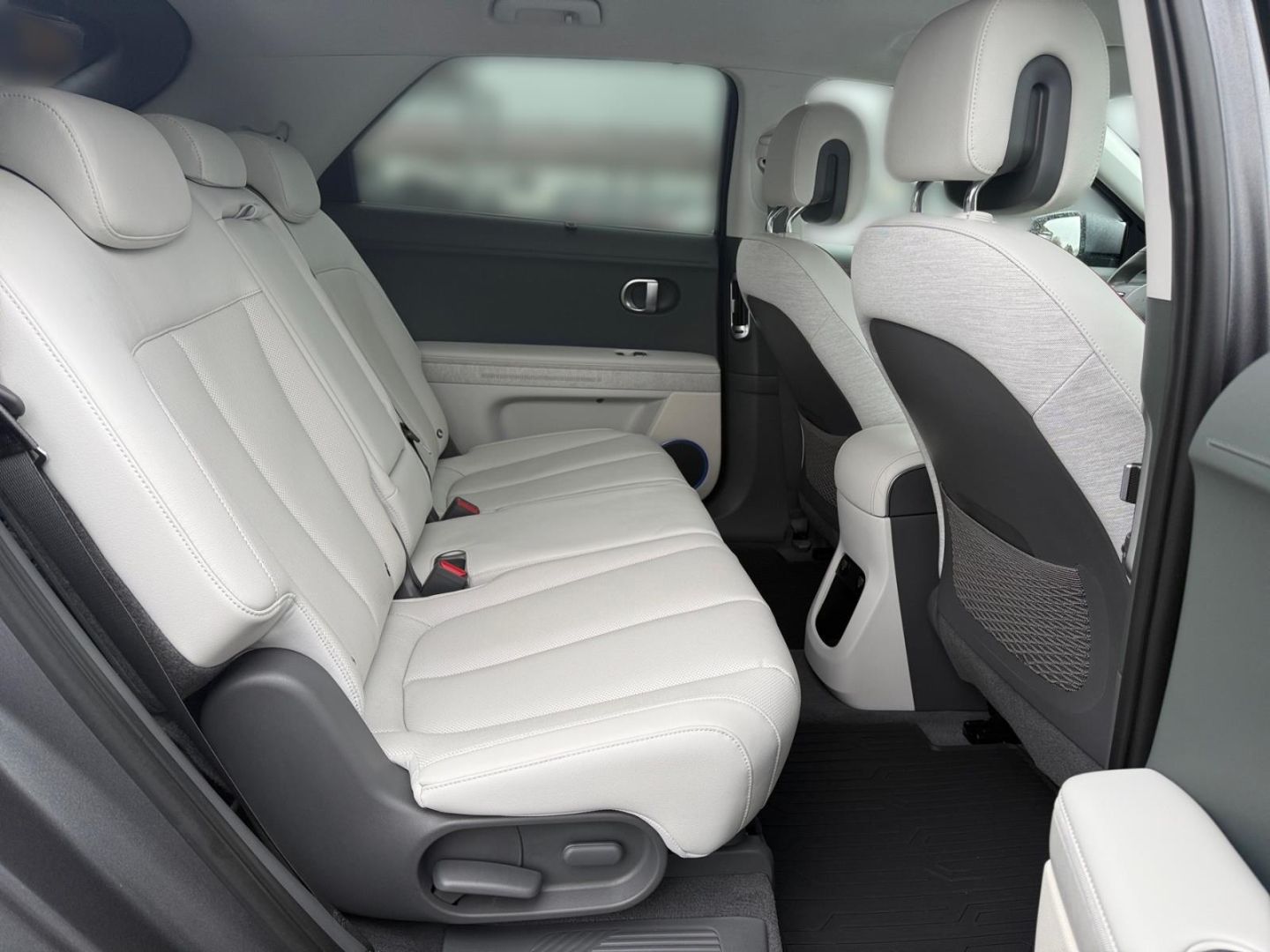 Fahrzeugabbildung Hyundai IONIQ 5 Uniq 4WD 72,6kWh Navi Standheizung Klima