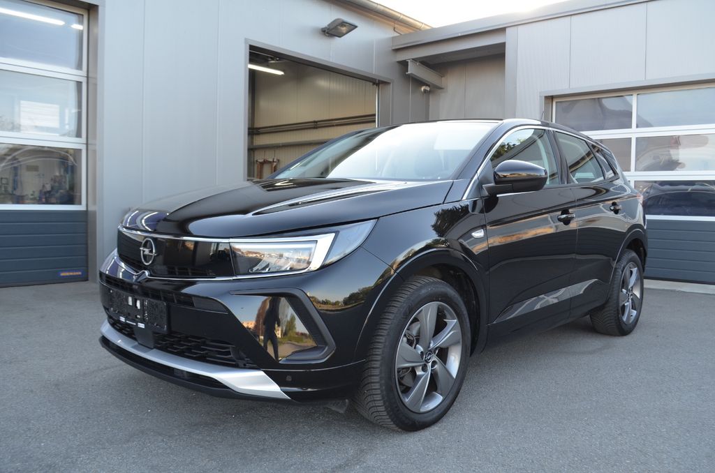 Image of Opel Grandland (X)