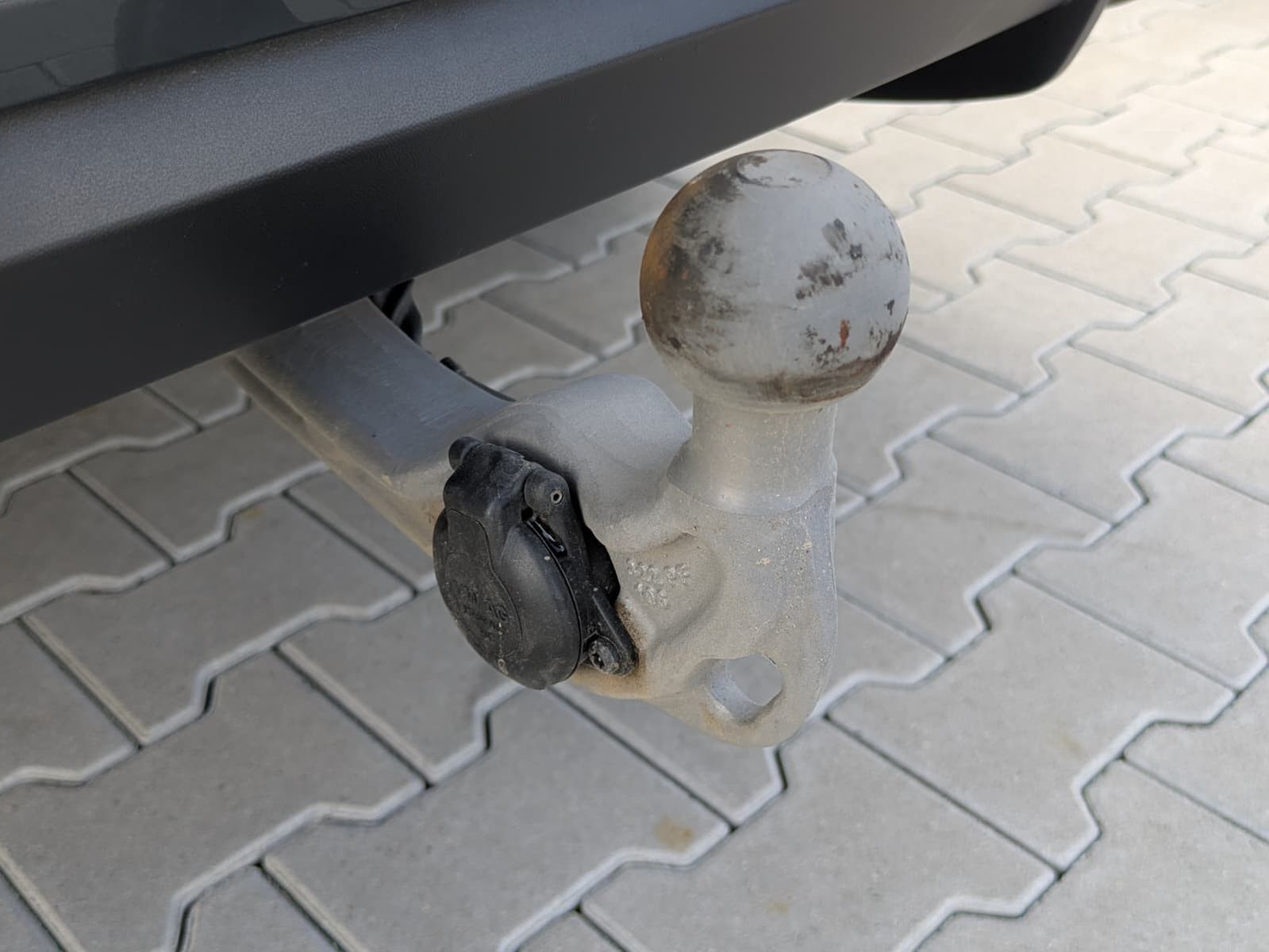 Fahrzeugabbildung Volkswagen Tayron 2.0 TDI 4M R-Line BLACK*7Si*MATRIX*PANO