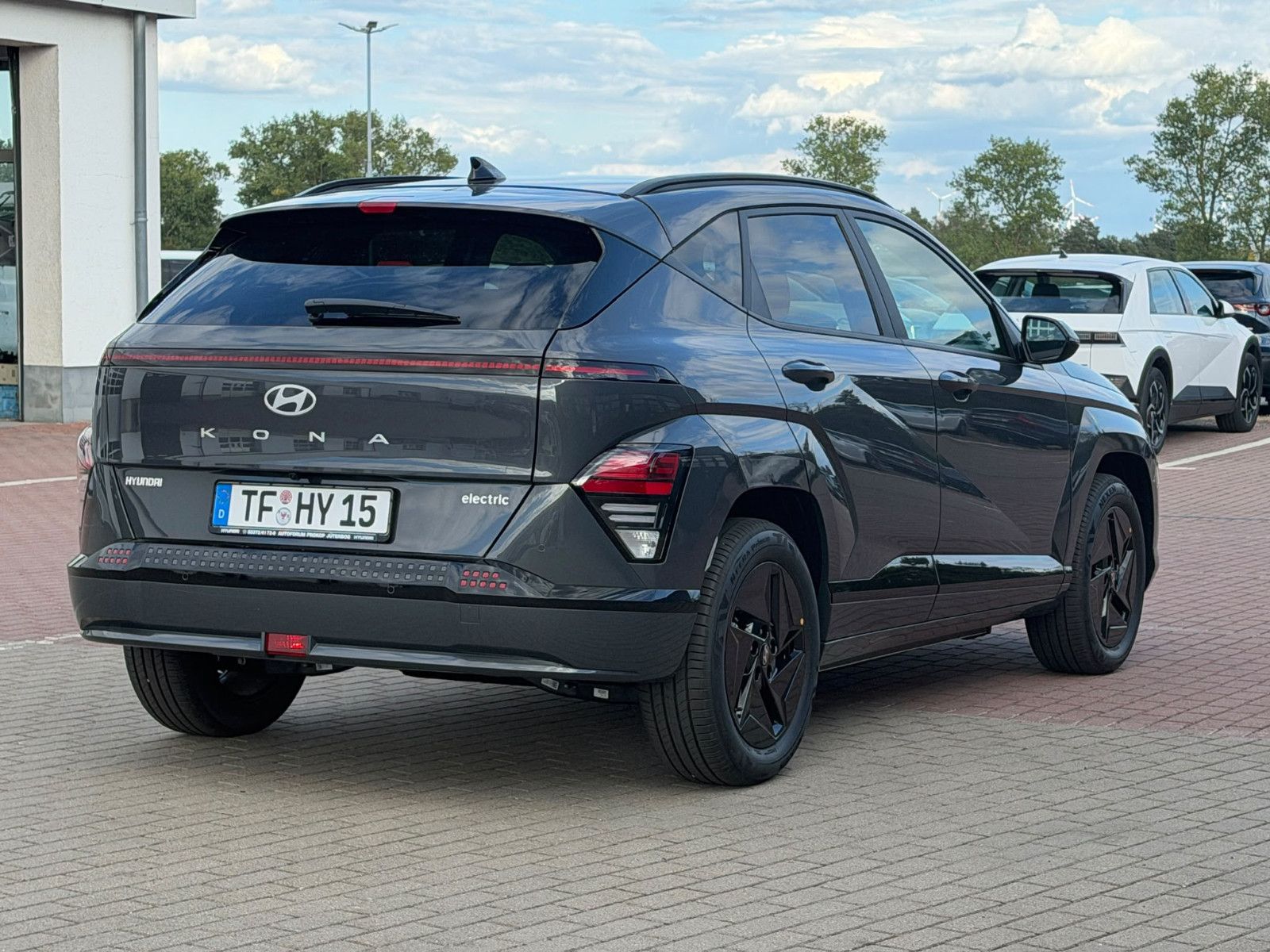 Fahrzeugabbildung Hyundai KONA EV Trend 150 kW *RW507KM*Navi*ACC*LED*RFK*