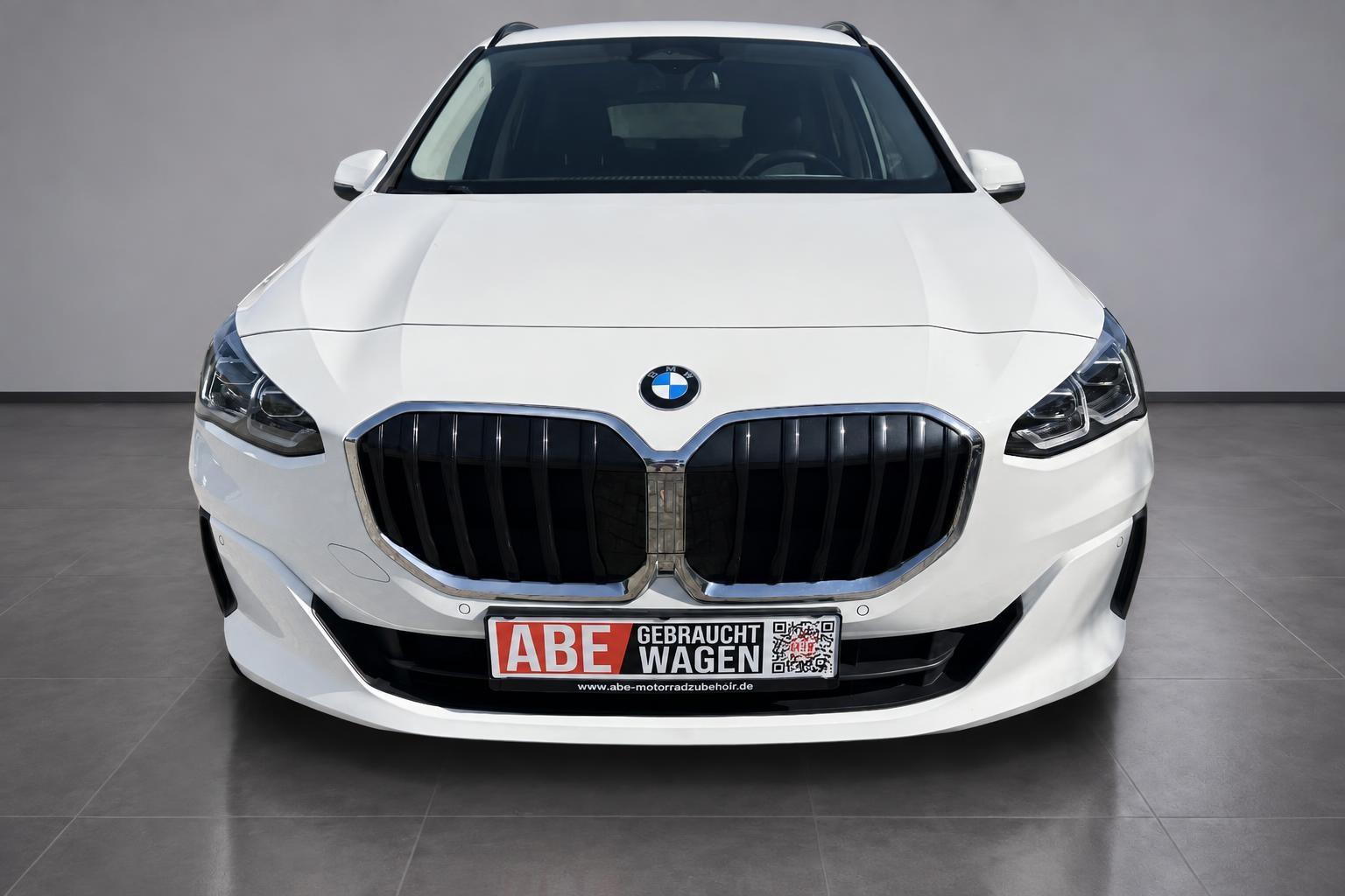 BMW 218 Active Tourer U06 A-LED Kamera PDC Shadow