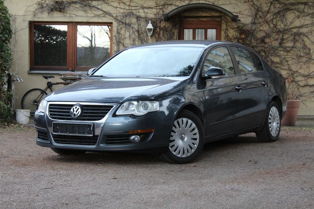 Volkswagen Passat Lim. Trendline*TÜV NEU*1.Hand*