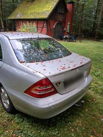 صورة 8 لـ 2004 Mercedes-BENZ C 180