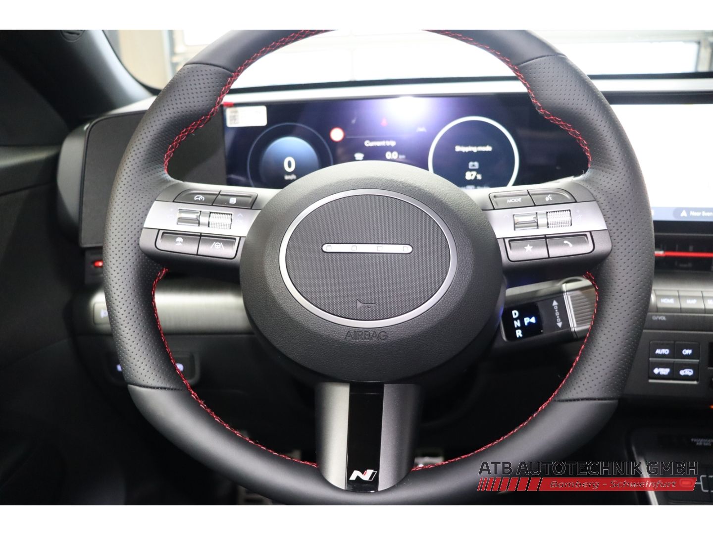 Fahrzeugabbildung Hyundai KONA Elektro MY25 N-Line 65,4kWh 218PS 2WD el. H