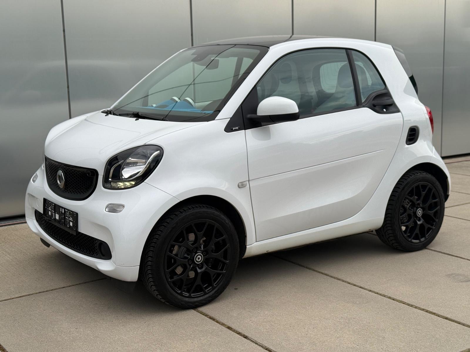 Smart ForTwo Panorama 1.Hnd Babyblau Interieur Sportp.