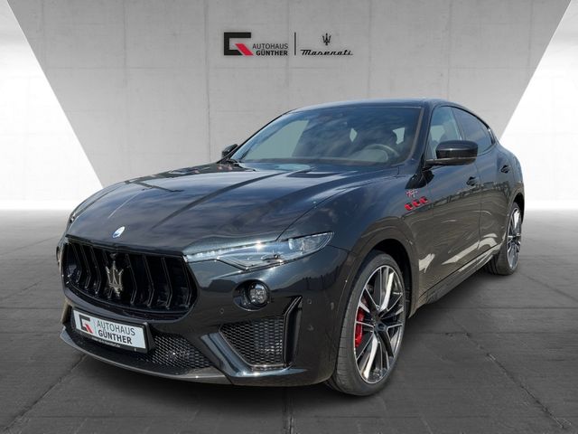 Maserati Levante TROFEO MY23 V8 580PS AWD Nero&Nero