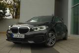 BMW 118i Advantage, Panoramaglasdach, LED-Paket