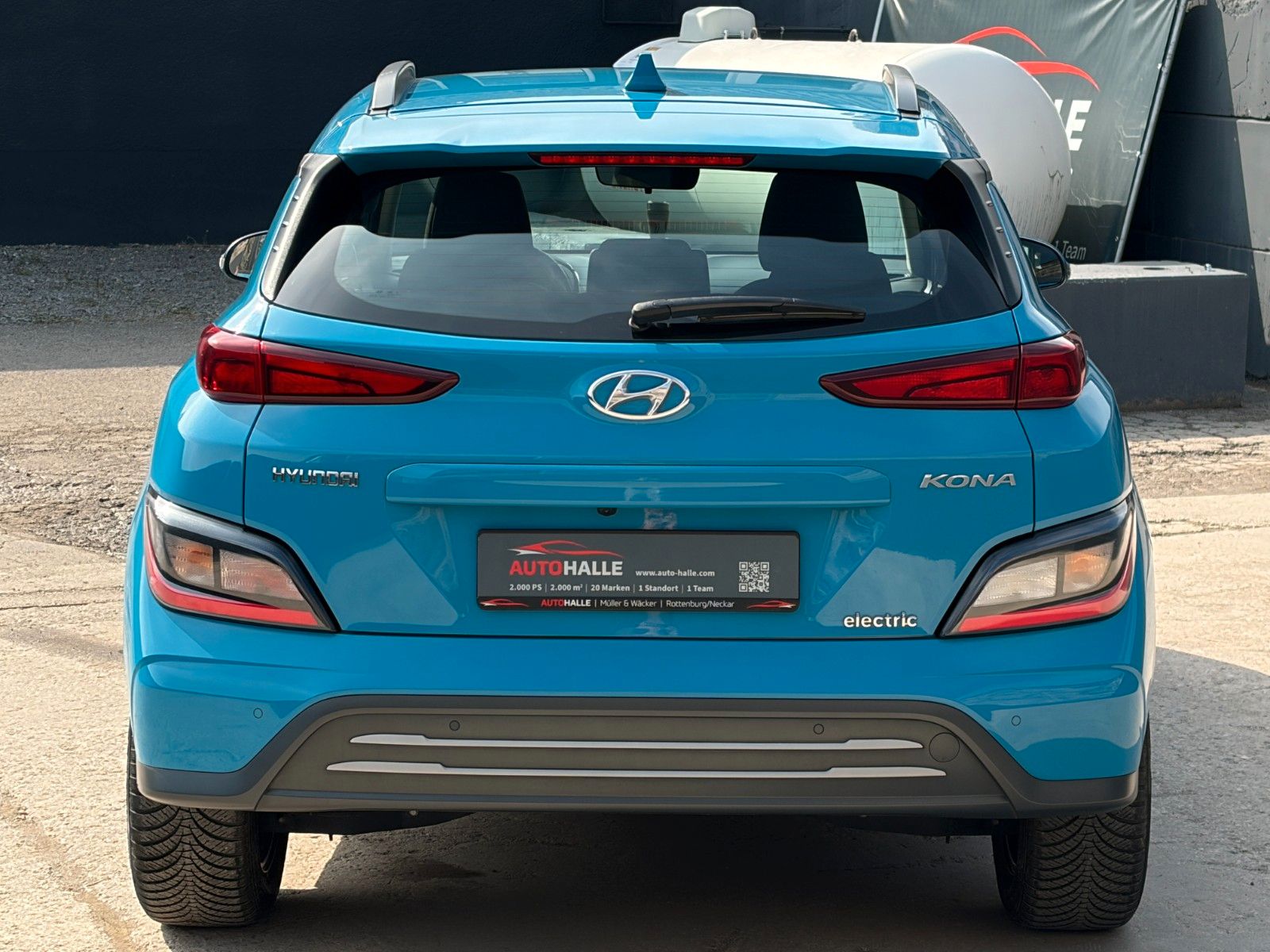 Fahrzeugabbildung Hyundai KONA E Select SHZ ACC PDC LKA Navi WiFi CarPlay