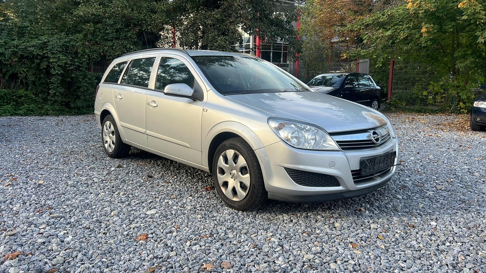 Opel Astra 2008 — engine 1.686 cm³, 125 HP (92kW)