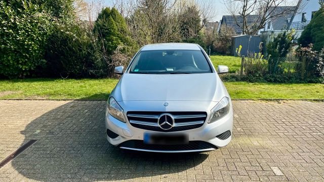 MERCEDES-BENZ Mercedes Benz A 180