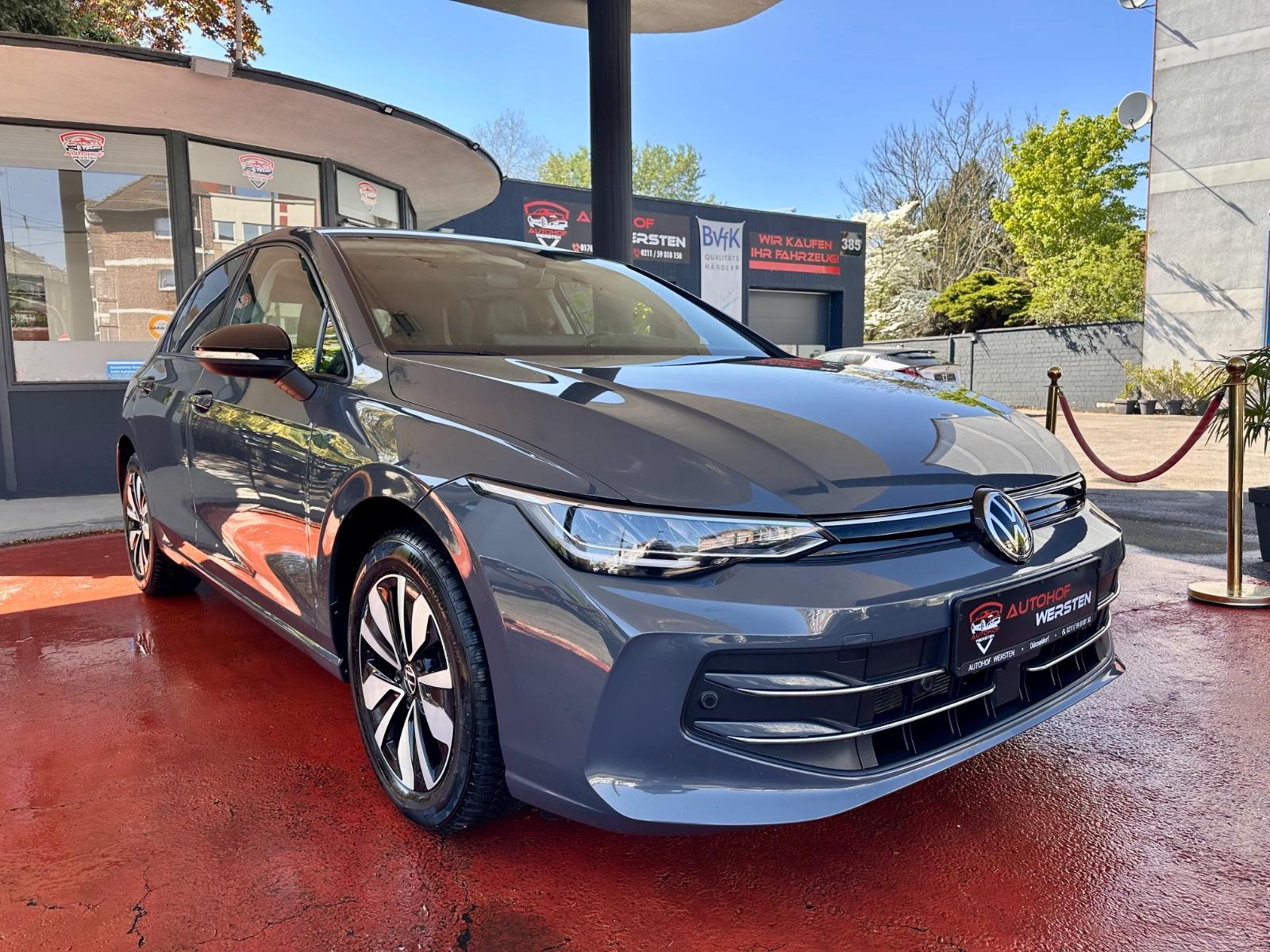 Volkswagen Golf VIII Lim. 1.5 eTSI Goal | DSG |1. Hand |