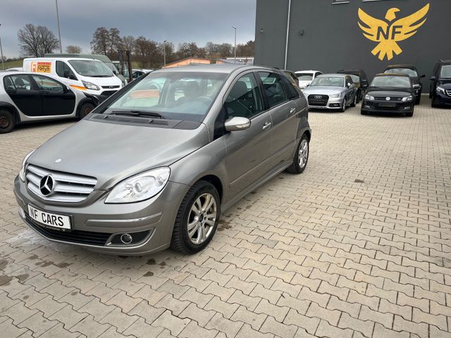 Mercedes-Benz B200,SHZ,8-fachAlu,TSport-Paket,SH-gepfl,TÜVneu