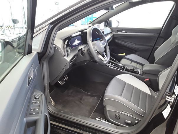 Volkswagen Golf - Bild 8