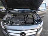 Mercedes-Benz GLA 220 CDI 4MATIC DCT Urban Pano AHK Stand-Hzg - gebrauchte Mercedes-Benz GLA 220 aus dem Jahr 2015