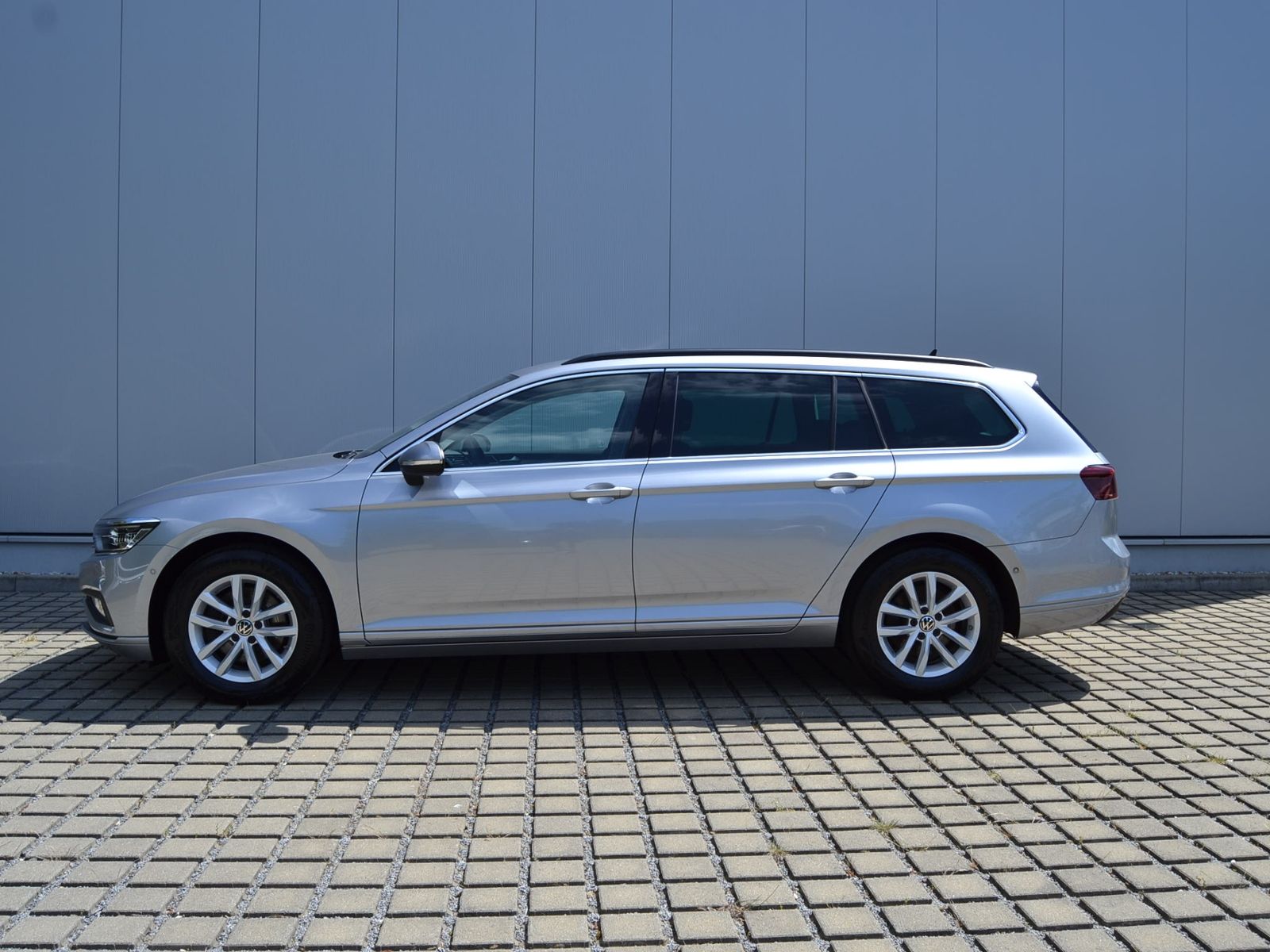 Passat Variant 2.0 TDI DSG Business IQ.DRIVE/AHK
