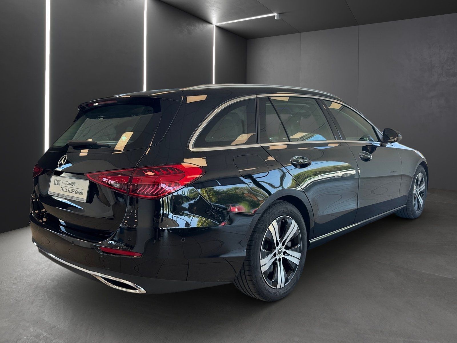 Fahrzeugabbildung Mercedes-Benz C 200 T Avantgarde*AHK*Standheizung*LED*Kamera*
