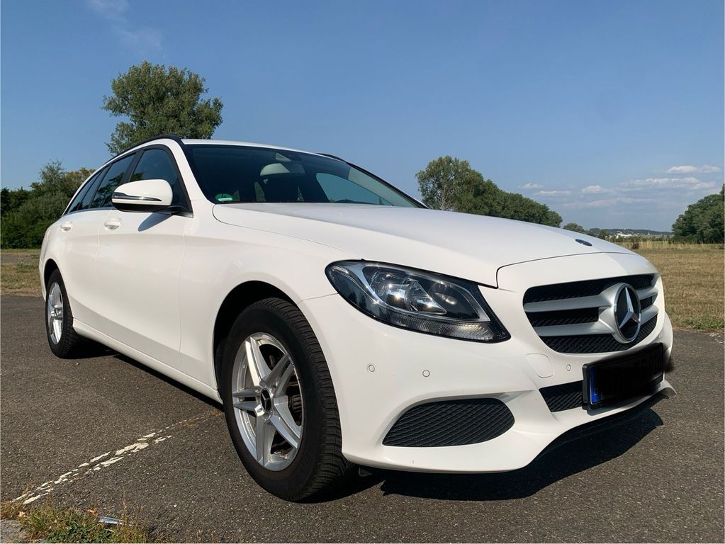 Image of Mercedes-Benz C 180