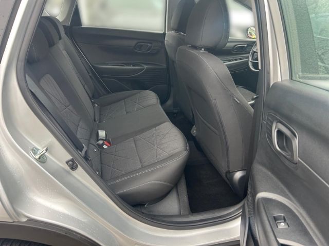 Fahrzeugabbildung Hyundai BAYON Intro Edition 2WD Apple CarPlay Android Au