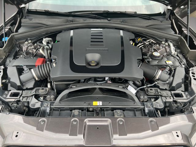 Fahrzeugabbildung Jaguar F-PACE D300 R-Dynamic Black Limited Pano AHK