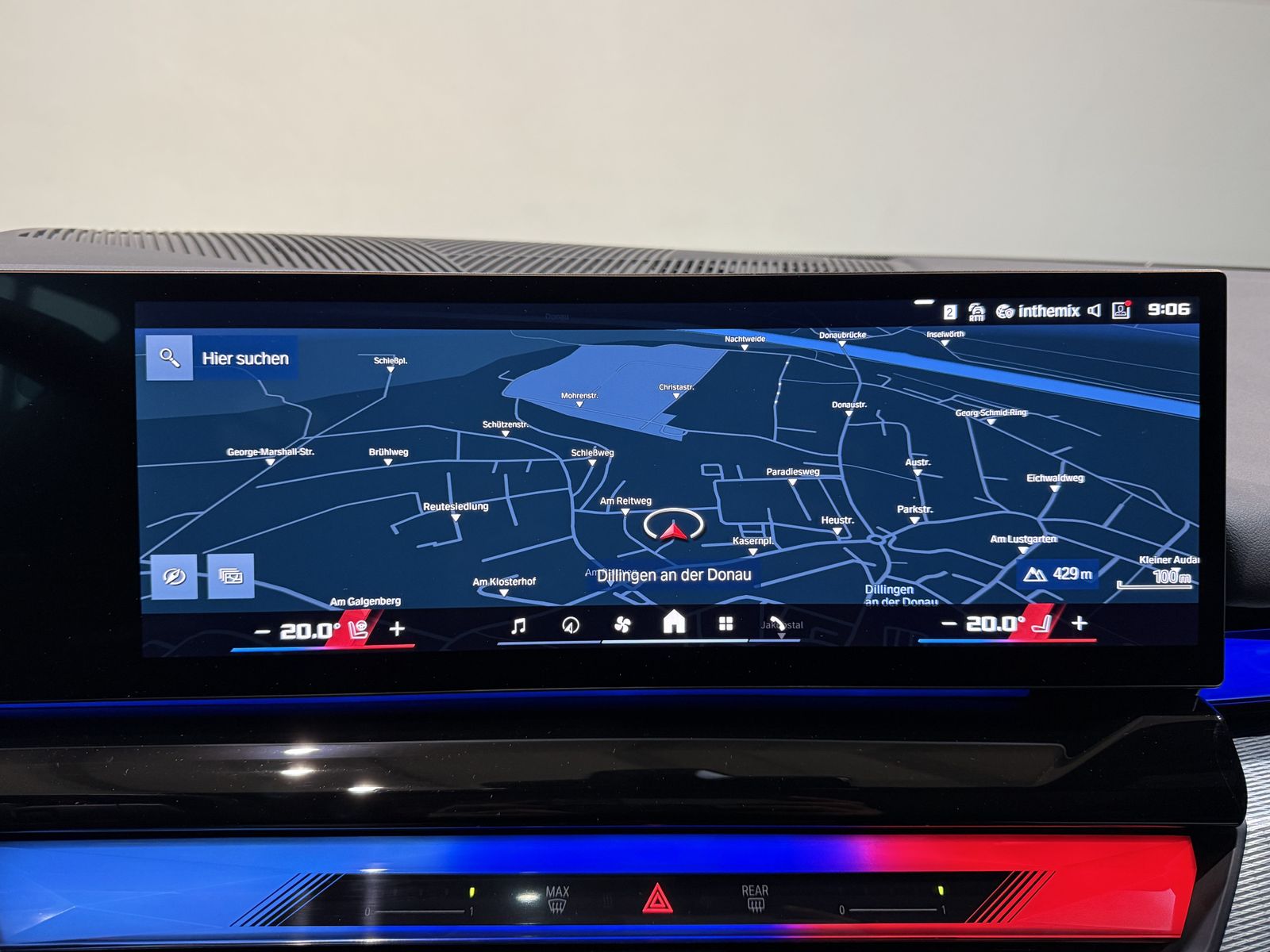 Fahrzeugeinzelansicht 9 Fahrzeugabbildung BMW M5 Touring |Sonderlackierung |Sitzbelüftung |Bow