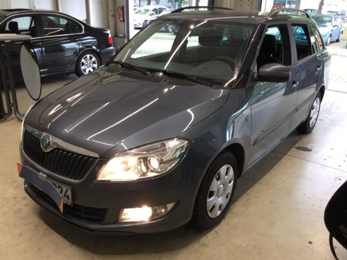 Skoda Fabia Combi Cool Edition 63kW TÜV NEU !