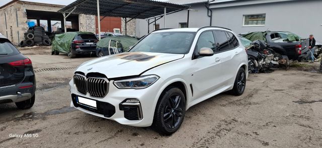 BMW X5 M50 xDRIVE 294kw A8