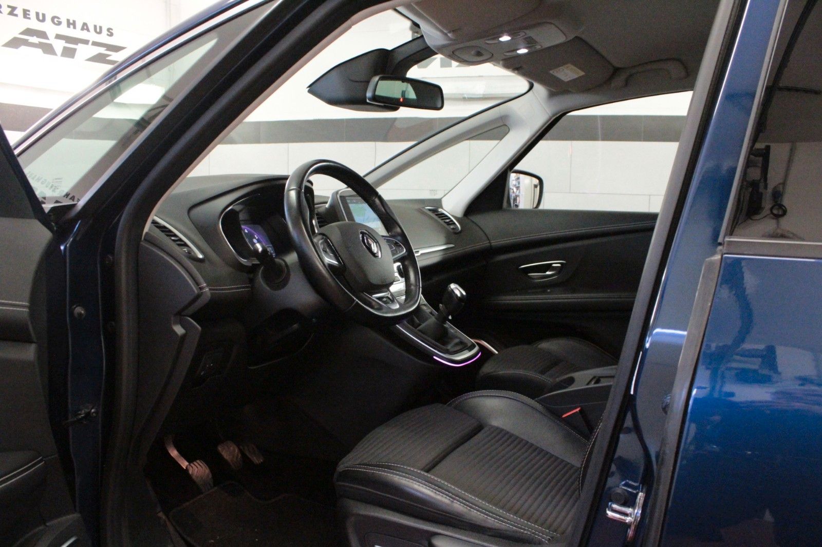 Fahrzeugabbildung Renault Grd Scenic Tce130 Bose Edition*R-Link*Sitzhzg*