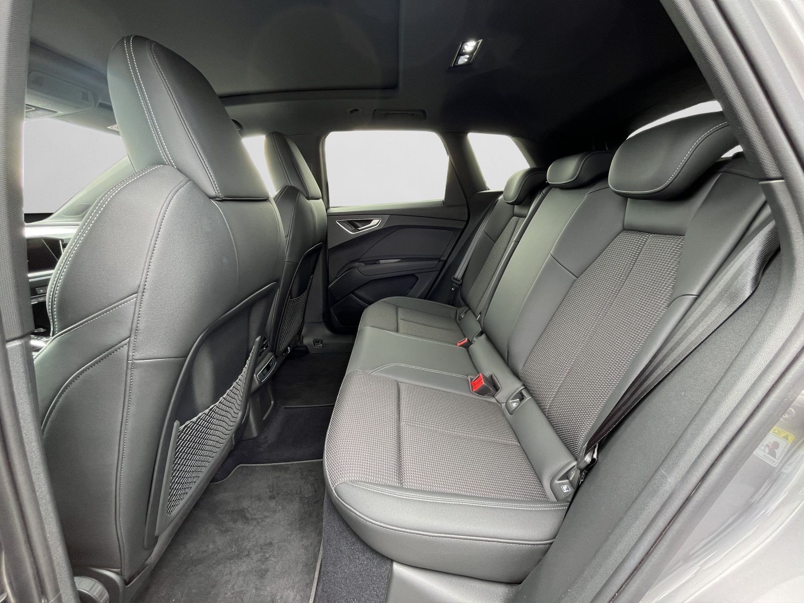 Audi Q4 e-tron - Bild 15
