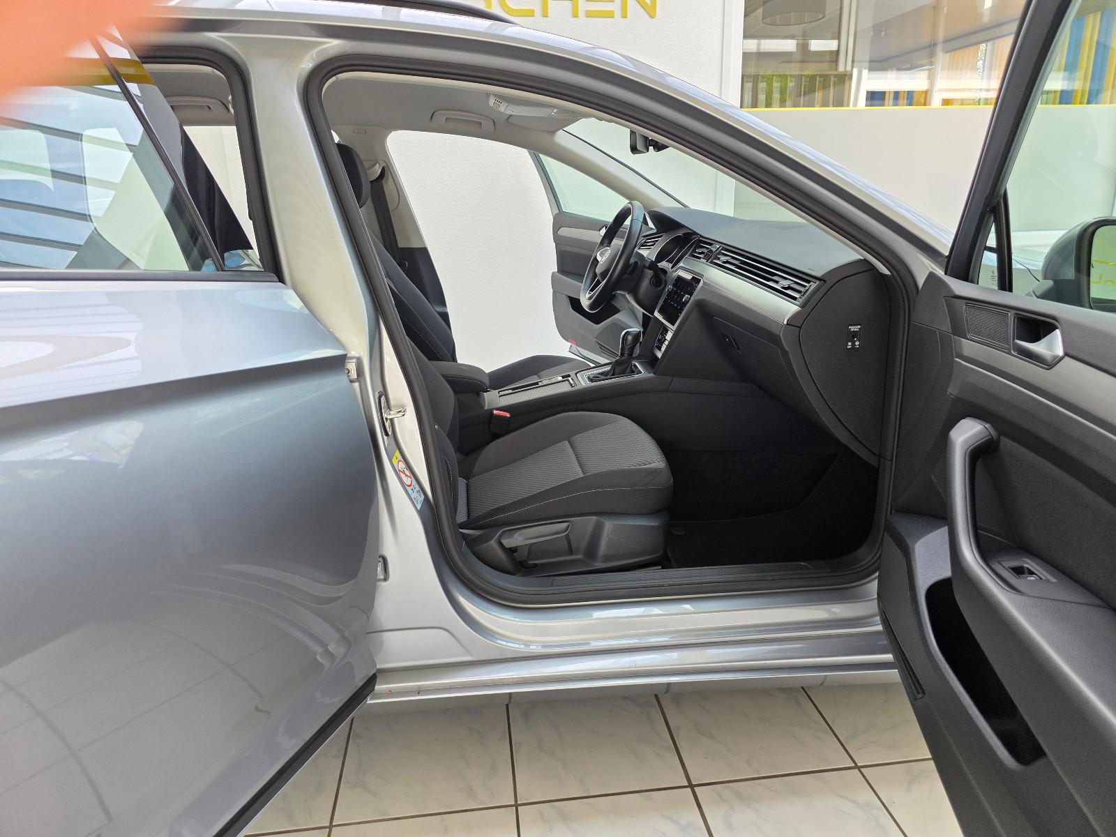 Volkswagen Passat Navi Rückfahrkamera App-Connect, миниатюра 16