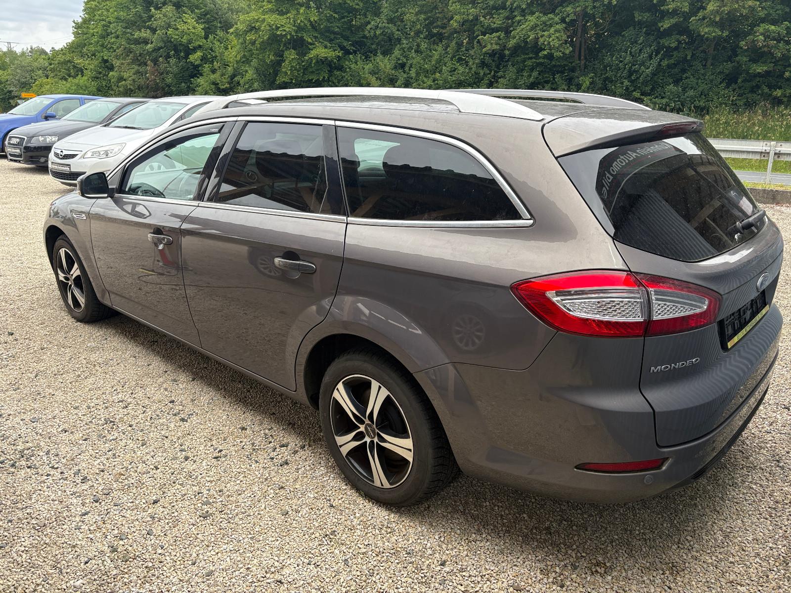 Ford Mondeo 2011 — engine 1.596 cm³, 160 HP (118kW)