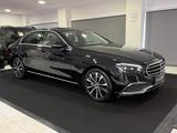 Mercedes-Benz E 300 e *LEDER-BRAUN*KAM*TOTW*SHZ*GSD*AMBIENTE* - Mercedes-Benz E 300 aus 2020