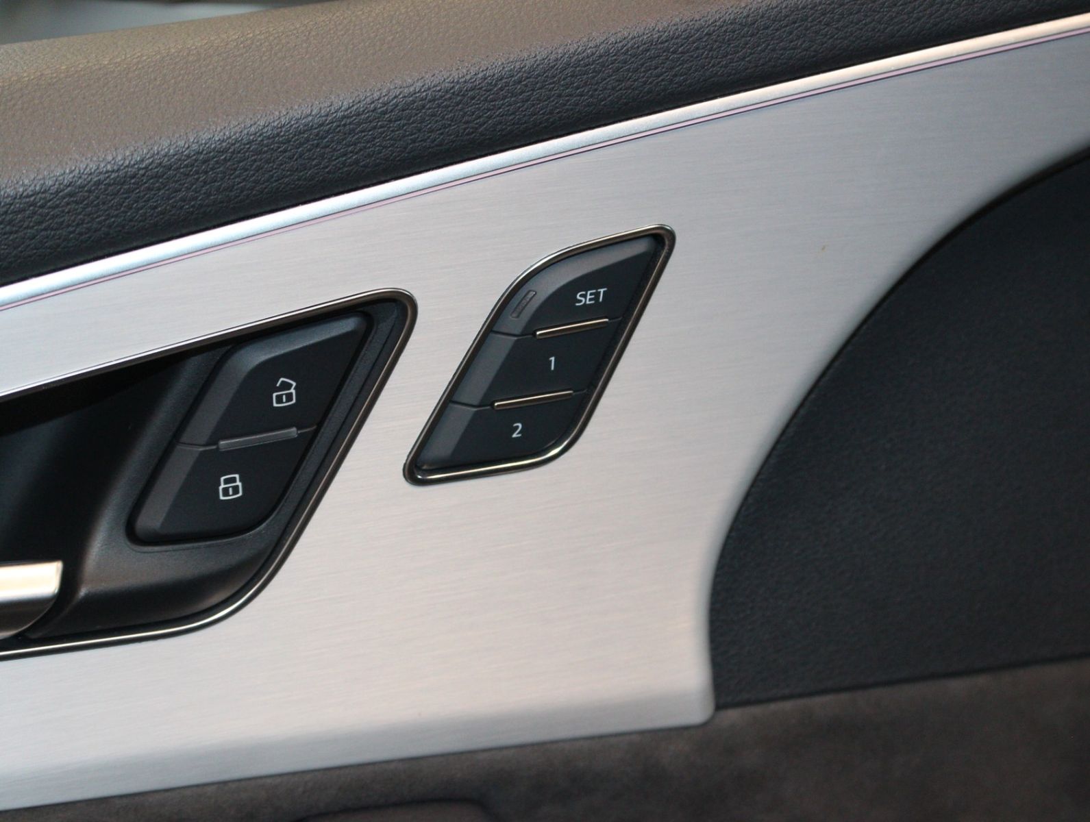 Fahrzeugabbildung Audi Q7 50 TDI Quattro  1.Hand+Pano+Standhzg.+HUD