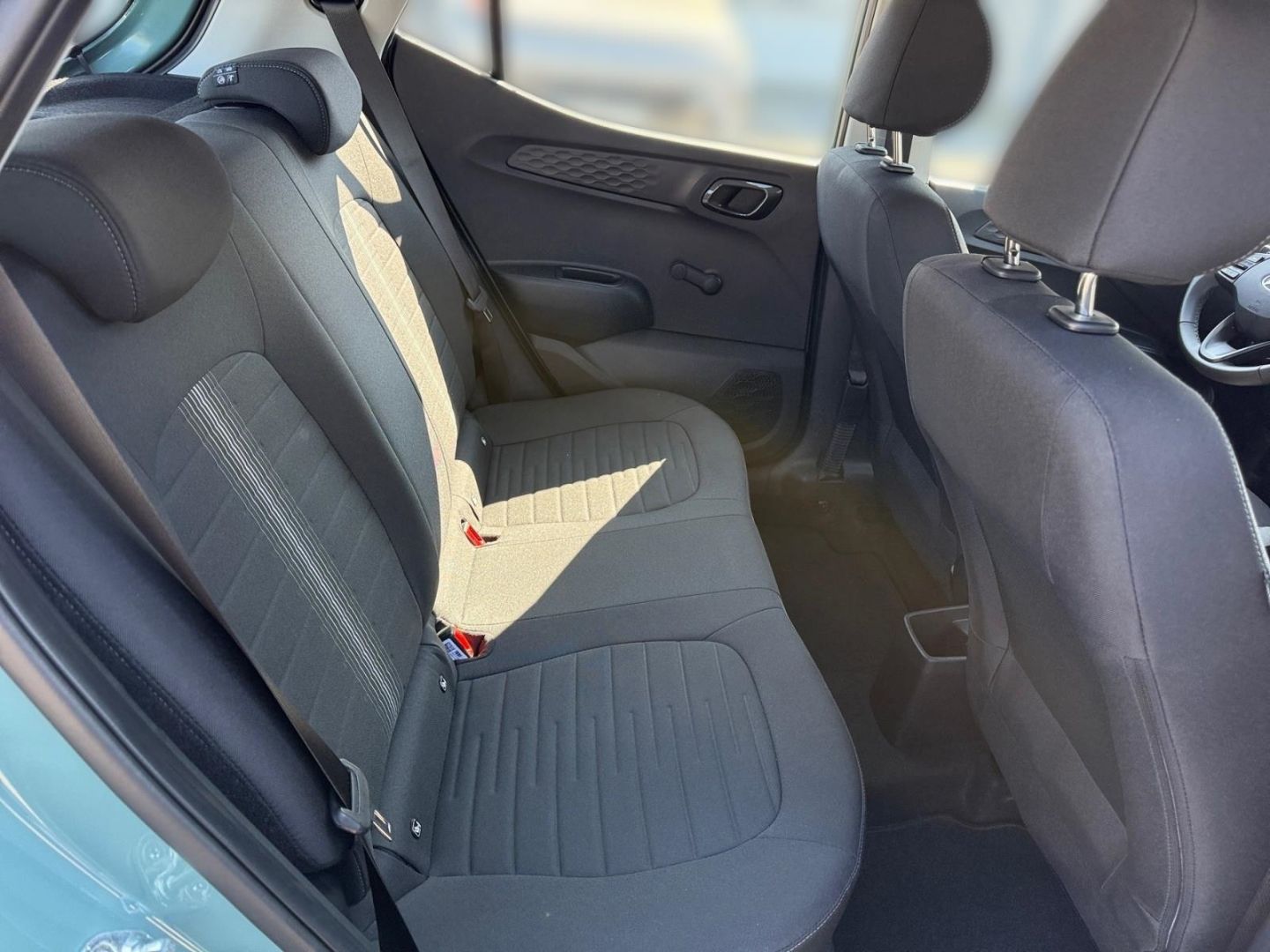 Fahrzeugabbildung Hyundai i10 1.0 Select Ganzjahresreifen Klimaanlage