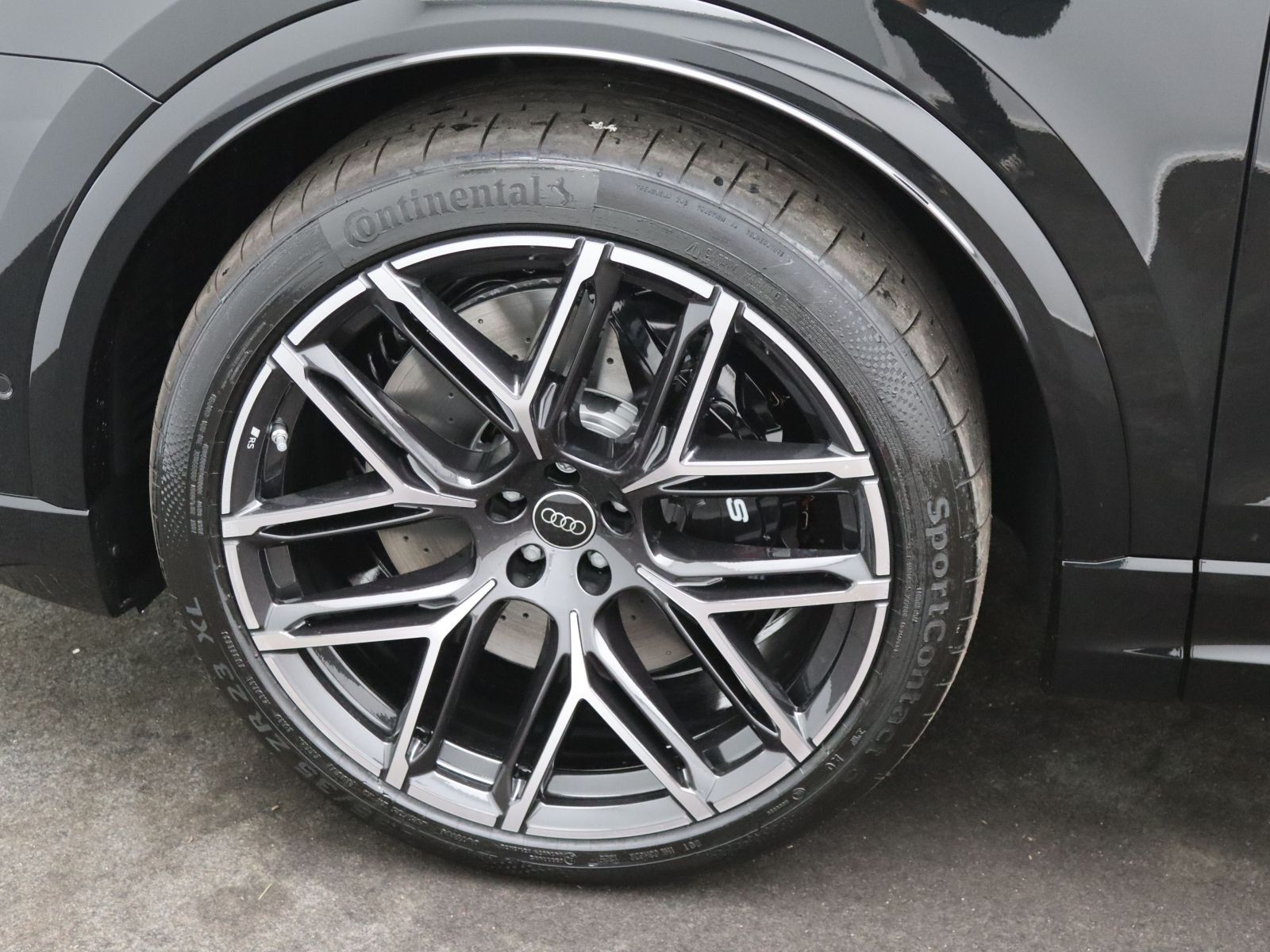 Audi RSQ8 - Bild 15