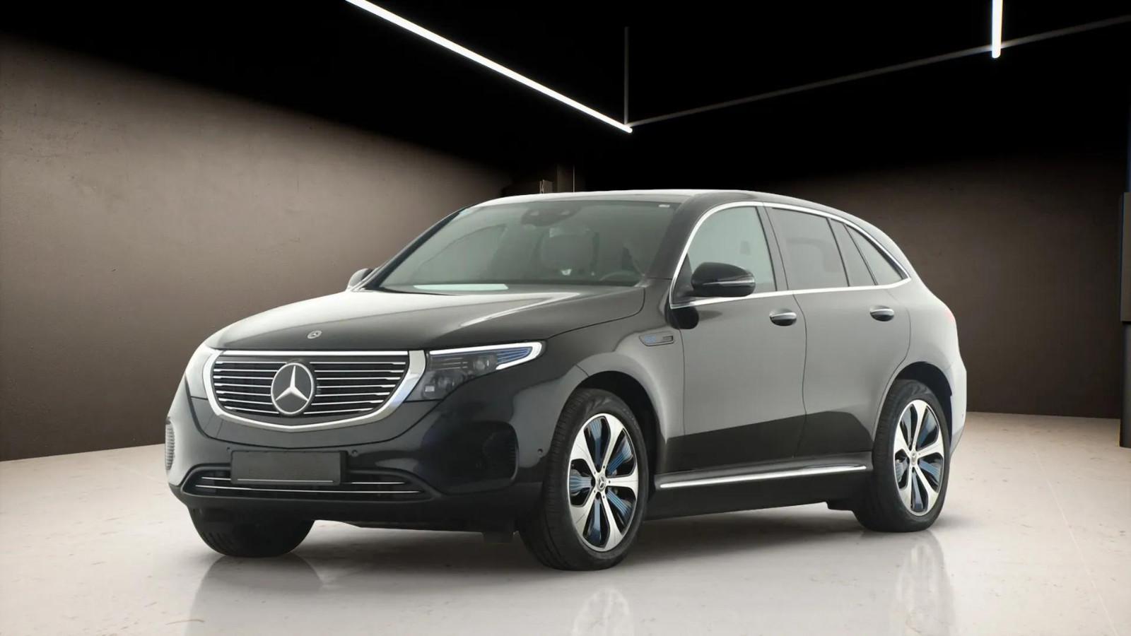 Mercedes-Benz EQC 400 4M Distronic SHD camera Na