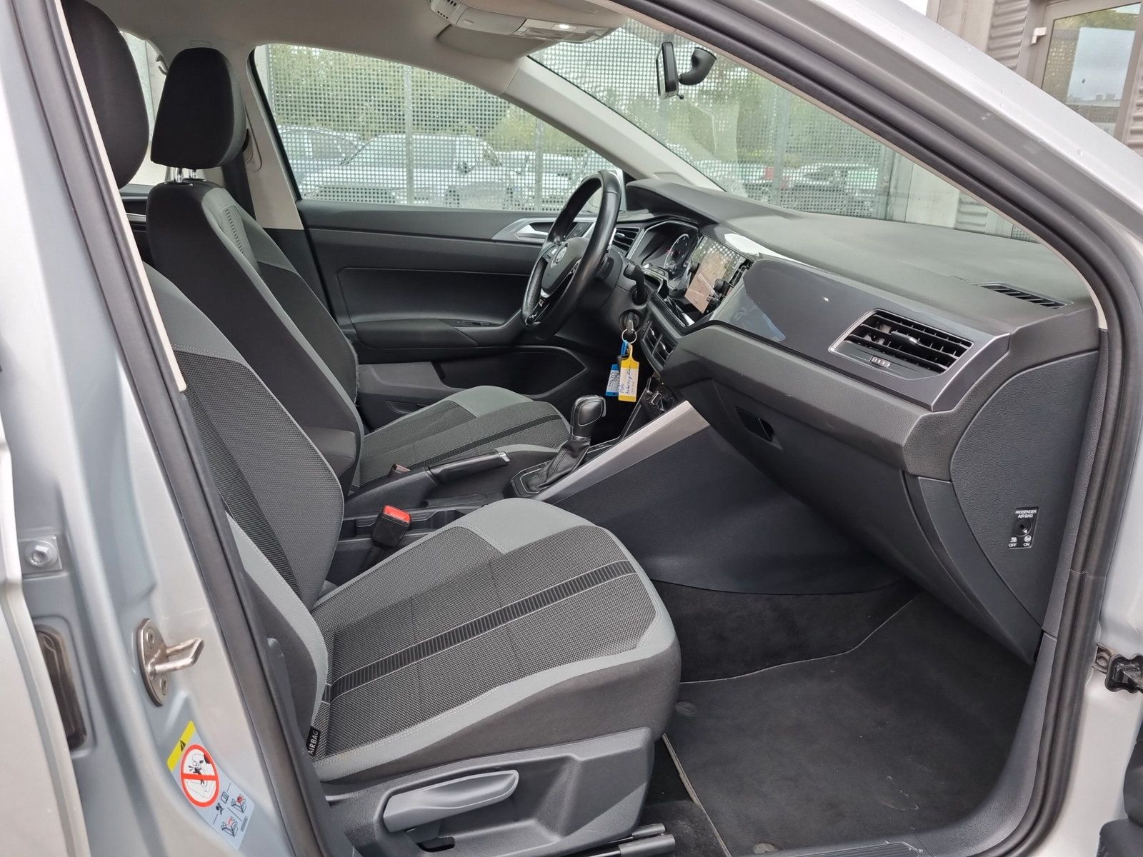 Fahrzeugabbildung Volkswagen Polo 1.6 TDI Highline DSG LED