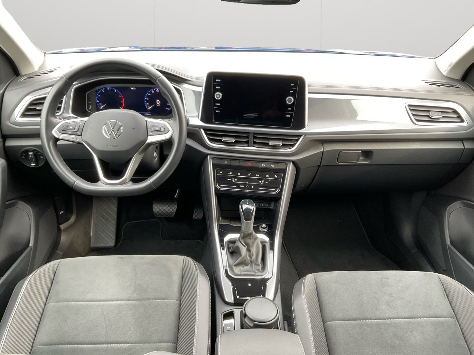 Volkswagen T-Roc - Bild 10