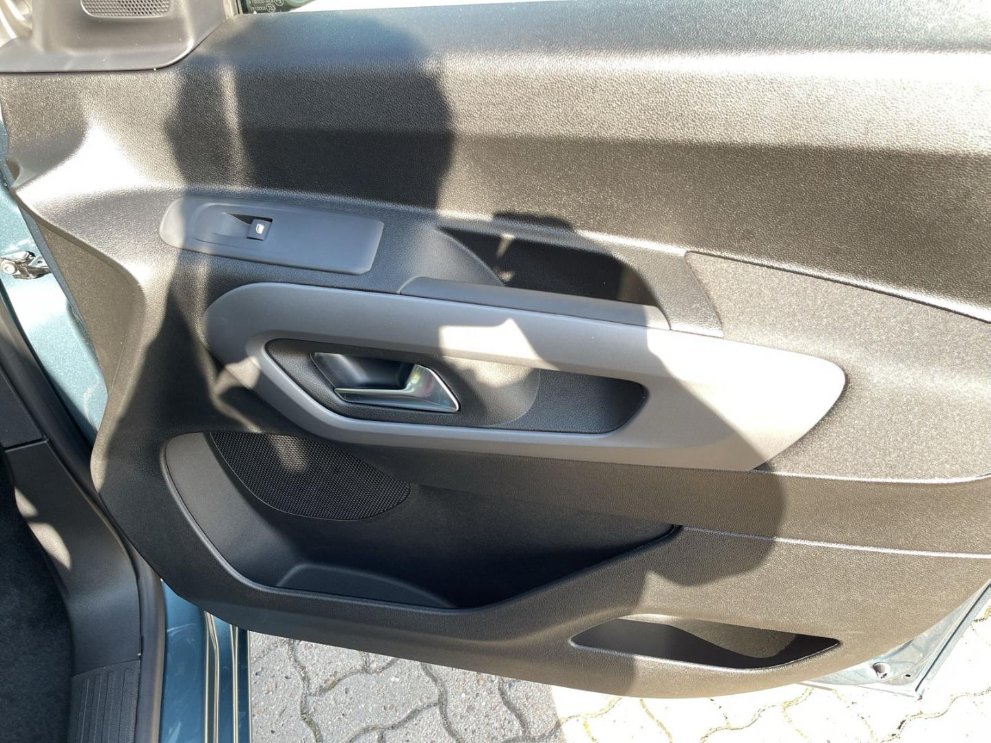 Citroën Berlingo MAX 1.5D Holiday + XTR-Paket Techno-Plu